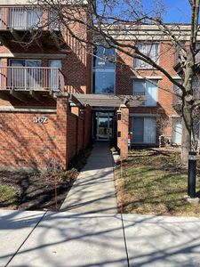 362 Kelburn Rd APT 324, Deerfield, IL, 60015
