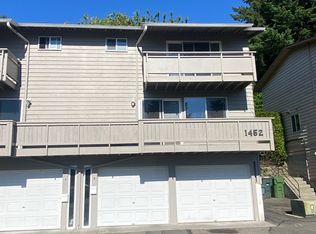 1452 Rainier Dr APT 2, Fircrest, WA 98466
