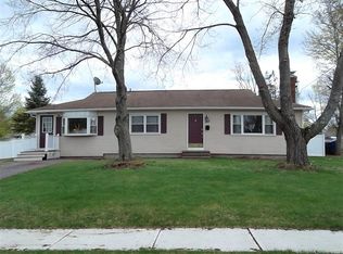 30 Brewster Rd, Enfield, CT 06082