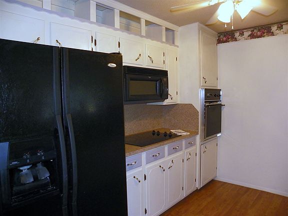 5th image of 108 Heights Park Dr