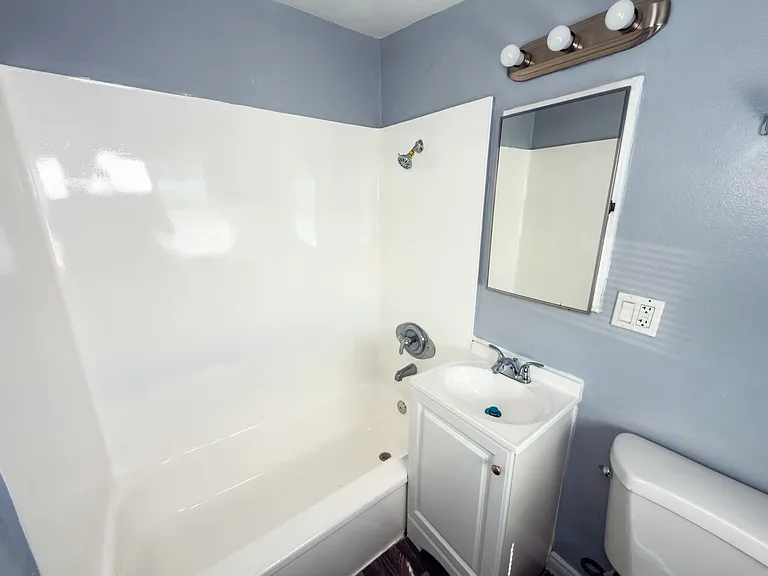 7800 Madison St #8 — Photo 7