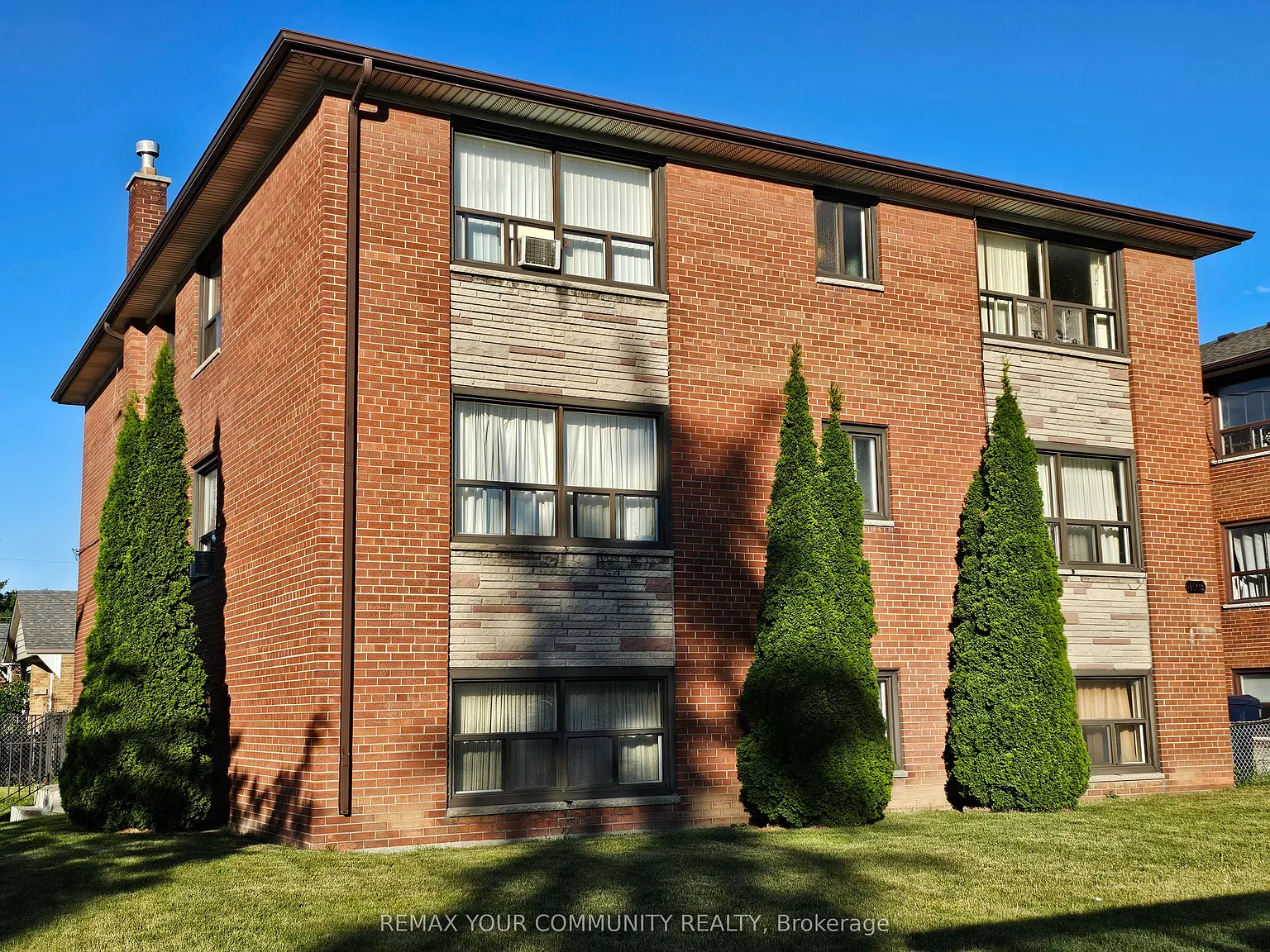 2 bed, $2,100 — Photo 1