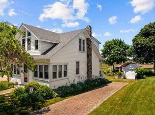 11 Wildwood Rd, Old Saybrook, CT 06475