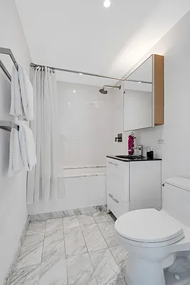 Sold by Douglas Elliman | media 32