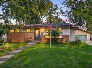 2700 Madelyn Dr SW, Wyoming, MI 49509