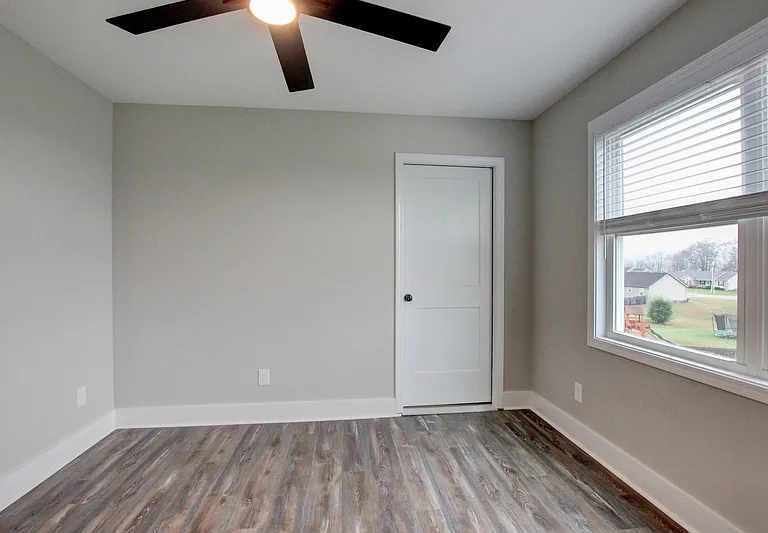 128 Riverbend Dr — Photo 69