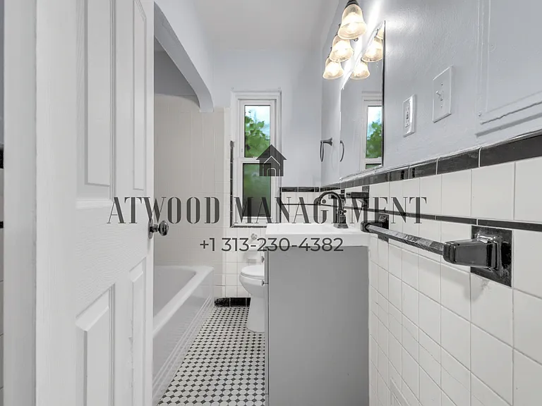 9755 Wayburn St — Photo 12