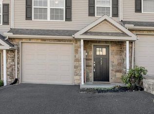 727 Gregs Dr, Harrisburg, PA