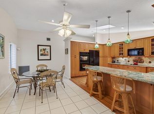 2925 Riviera Dr, Delray Beach, FL 33445