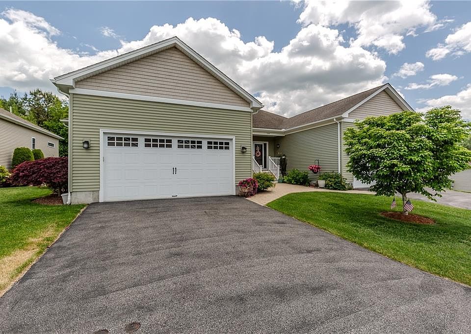 1st image of 160 Allegra Ln