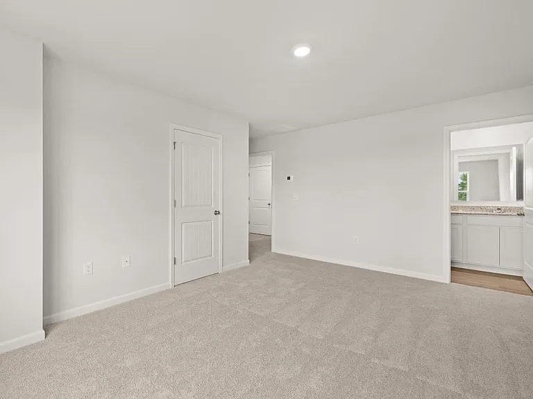 5976 Skylar Dr — Photo 27