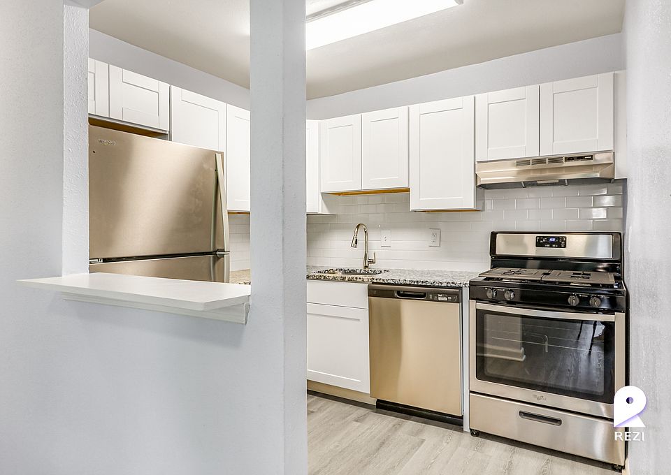 1st image of 6541 Hil Mar Dr
