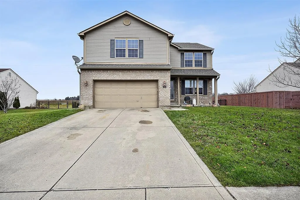 266 Pineview Dr photo 1