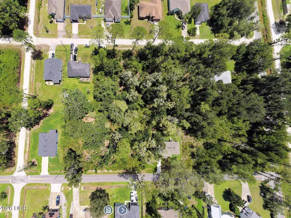 2155 8th Ave, Deland, FL 32724