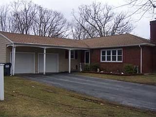 1st image of 4 Karen Ct