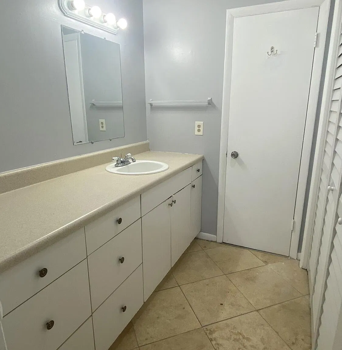 Studio, 1.0 bath, 432 sqft, $1,375 — Photo 4