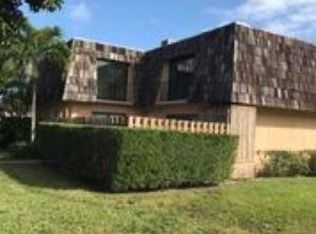 5601 Waterview Cir, Palm Springs, FL 33461