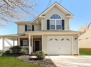 6906 Vernon Wood Ln, Charlotte, NC 28262