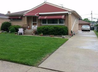 4611 Wesley Ter, Schiller Park, IL