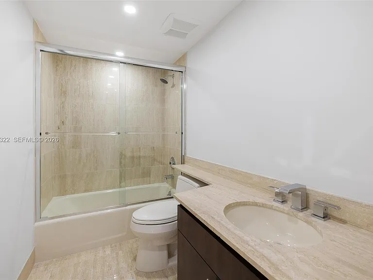 10175 Collins Ave #907 — Photo 15