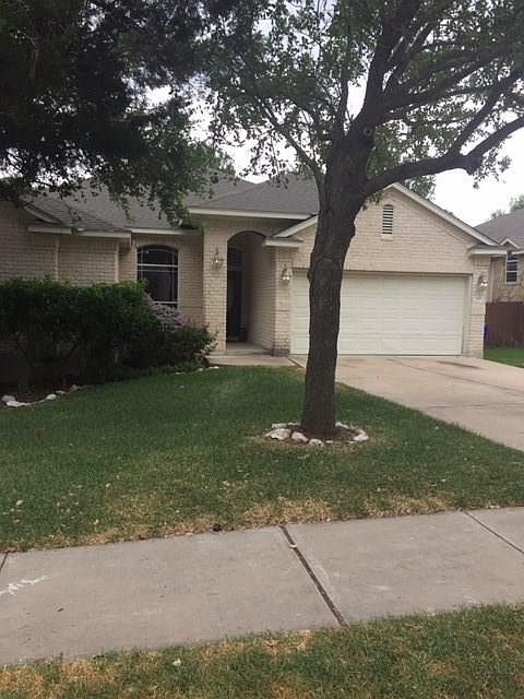 1st image of 300 S Gadwall Ln