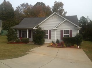 4318 Bobterry Ct, Charlotte, NC 28216