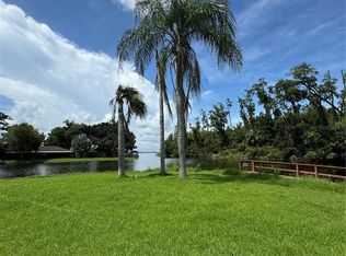 26621 W Cove Dr #8, Tavares, FL 32778