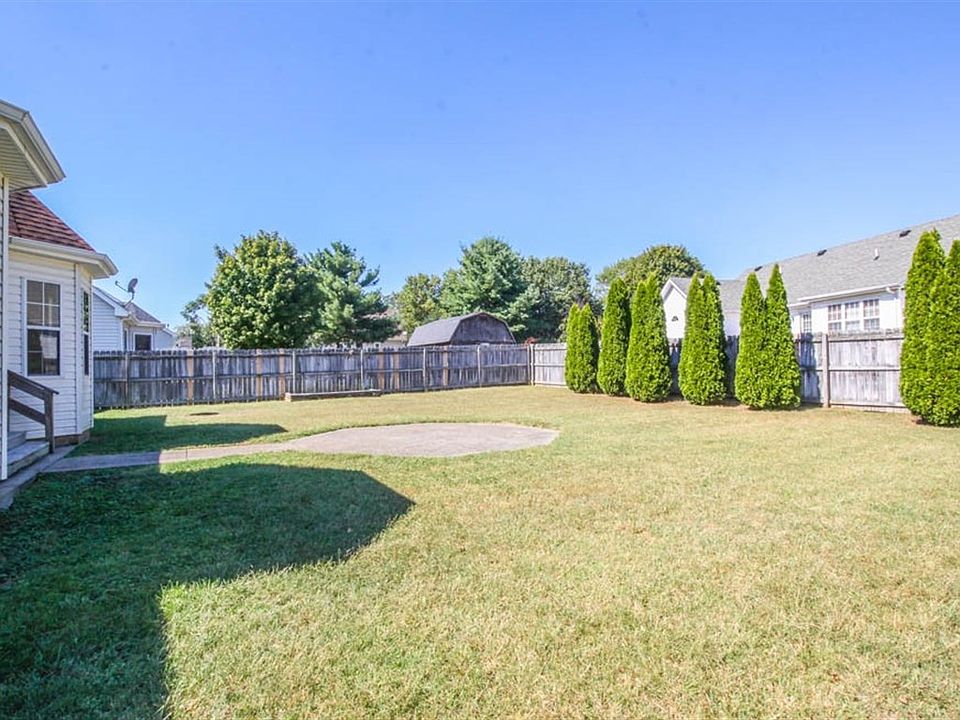 1st image of 1431 Amberwood Cir