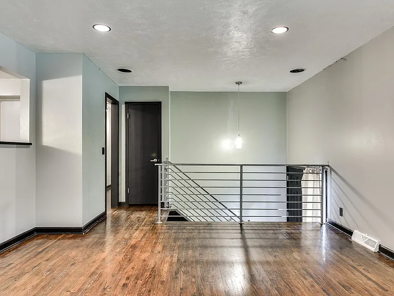 9630 Taylor St — Photo 20
