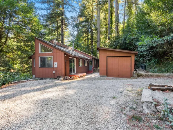 141 Chanterelle Ln, Ben Lomond, CA 95005