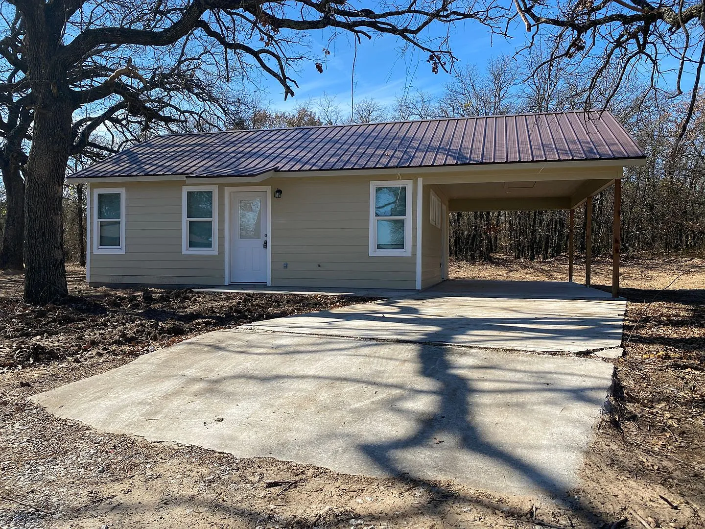 1549 Ranger Hwy. Unit 101 All Utilities Paid — Photo 1