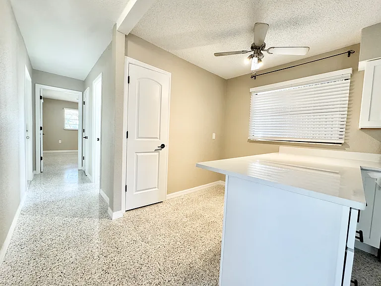 4335 Floramar Ter — Photo 2