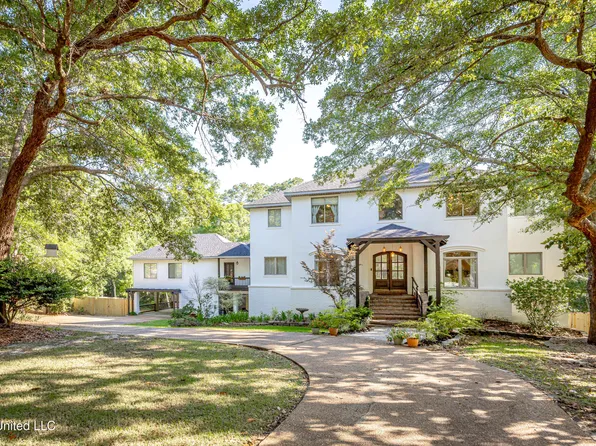3305 Mount Vernon Ct, Ocean Springs, MS 39564