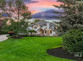 576 W Fordham Dr, Eagle, ID 83616