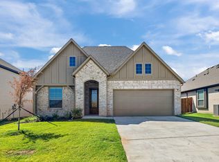 305 Michael Dr, Princeton, TX 75407
