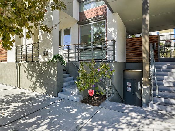 3rd image of 311 Fuller St