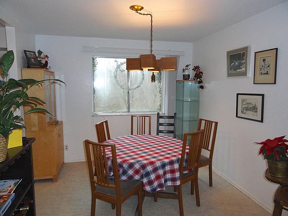 5th image of 3679 Ashhill Ct