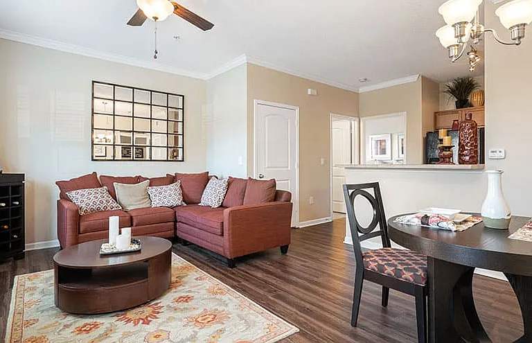The Arlington at Eastern Shore Centre Apartments — Photo 3