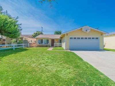11434 205th St, Lakewood, CA, 90715
