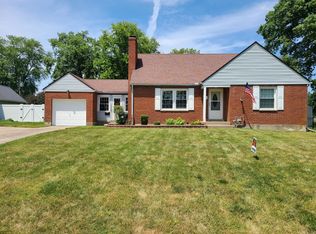 73 E Ridgeway Dr, Dayton, OH 45459