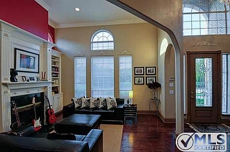 4th image of 1603 Arborcreek Trl