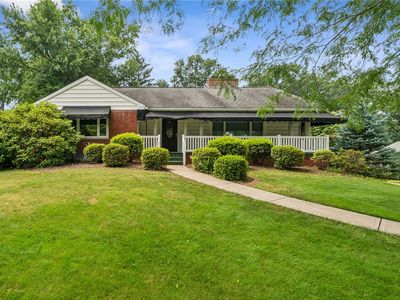 110 Turnpike Dr, Irwin, PA, 15642