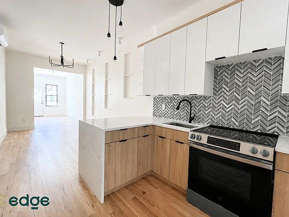 2nd image of 65 Cooper St #1F