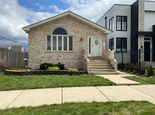 5515 S Natoma Ave, Chicago, IL