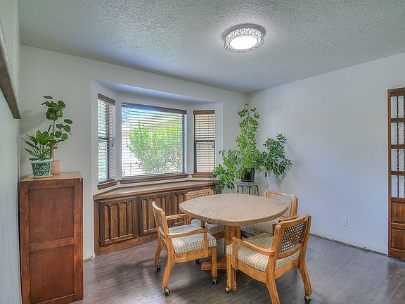 5th image of 1700 Neat Ln SW
