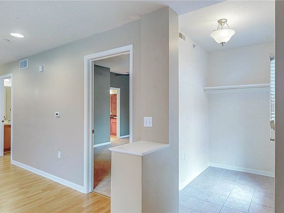 5th image of 7427 Battery Park Blvd