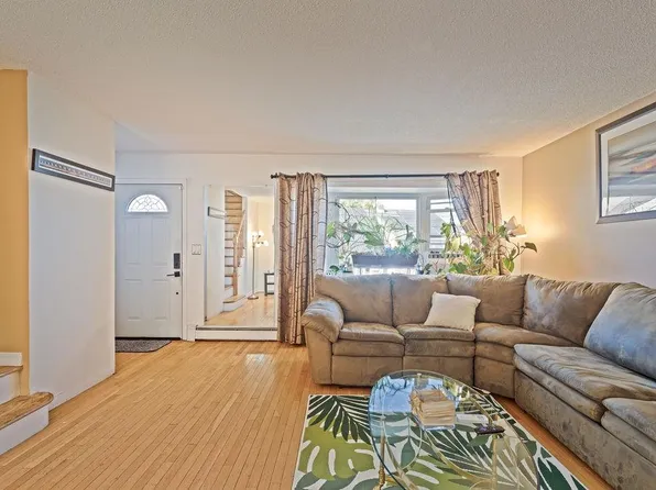 3508 Givernaud Terrace image 9 of 26