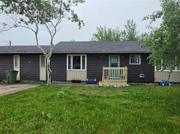 10 Atlantic Street, Marystown, NL A0E2M0