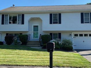30 Freitas Ave, Taunton, MA 02780
