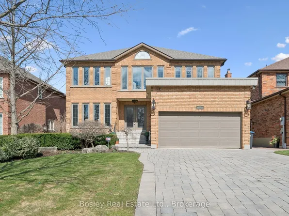 1217 Sugar Maple Ct, Mississauga, ON L4W 4P6